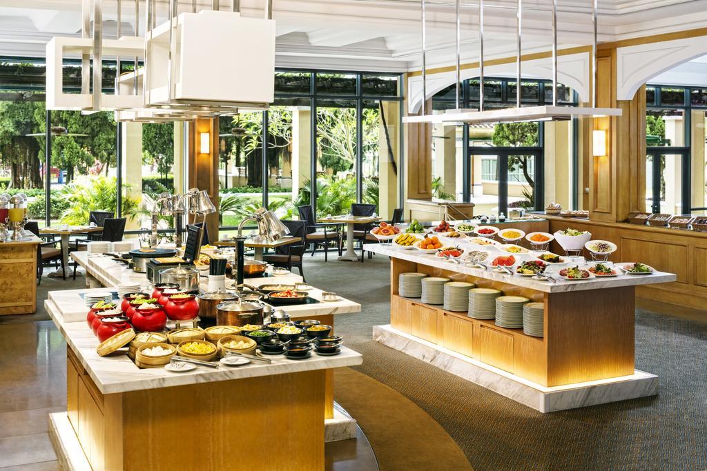 Grand Coloane Resort Макао Экстерьер фото The buffet at the hotel
